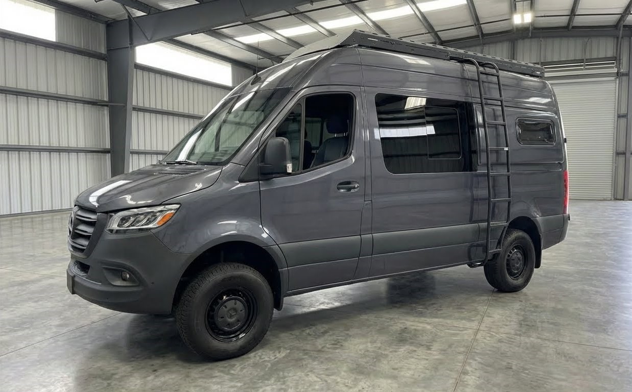2022 Mercedes-Benz Sprinter 2500